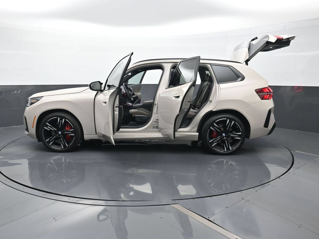 Used 2025 BMW X3 M50 w/ Premium Package AWD/4WD image 29