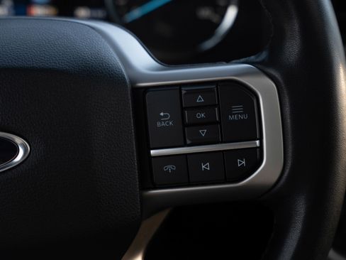 Used 2024 Ford Expedition Max Limited image 22