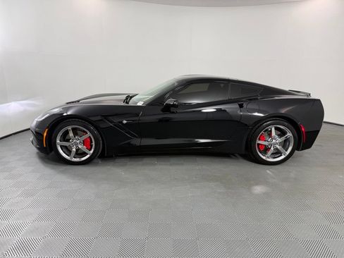 Used 2014 Chevrolet Corvette Stingray Coupe w/ 3LT Preferred Equipment Group RWD image 2