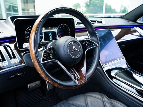 Used 2022 Mercedes-Benz Maybach S 680 4MATIC image 36