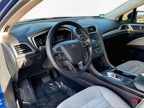 Used 2018 Ford Fusion S image 13