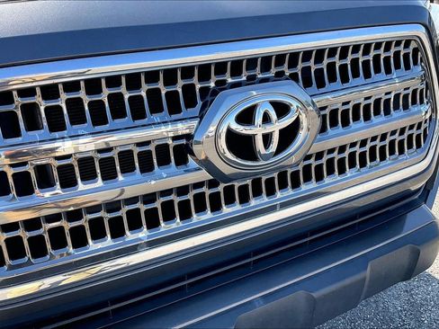 Used 2017 Toyota Tacoma TRD Off-Road w/ Tow Package (A/T) AWD/4WD image 28