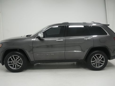 Used 2021 Jeep Grand Cherokee Limited w/ Sun & Sound Group RWD image 7