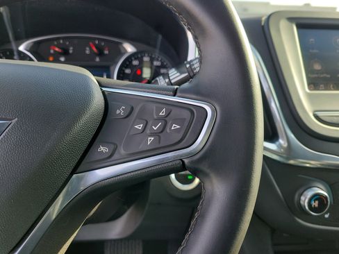 Used 2024 Chevrolet Equinox LT image 23