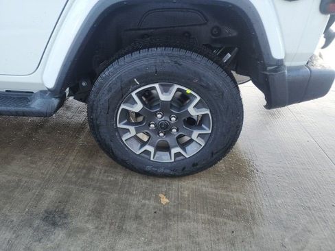 New 2026 Jeep Wrangler Sahara image 22