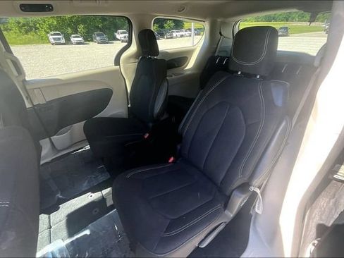 Used 2023 Chrysler Voyager LX FWD image 25