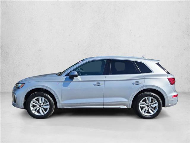 Used 2022 Audi Q5 2.0T Premium w/ Convenience Package AWD/4WD image 9