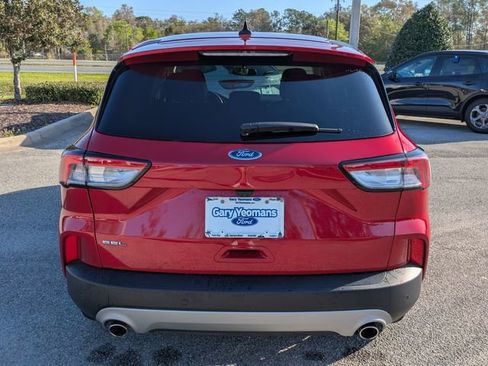 Used 2022 Ford Escape SEL image 4