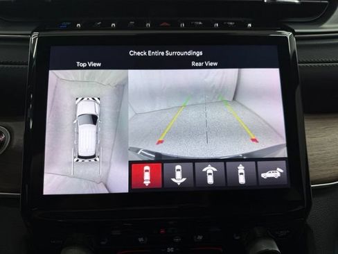 Used 2022 Jeep Grand Cherokee Summit w/ Luxury Tech Group V AWD/4WD image 31