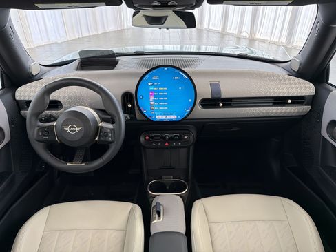 Certified 2025 MINI Cooper S FWD image 17