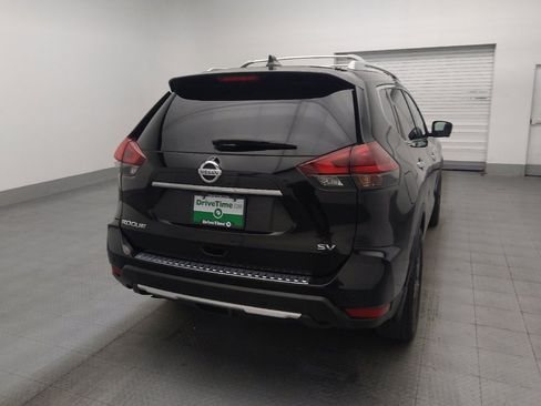Used 2020 Nissan Rogue SV w/ Premium Package FWD image 7