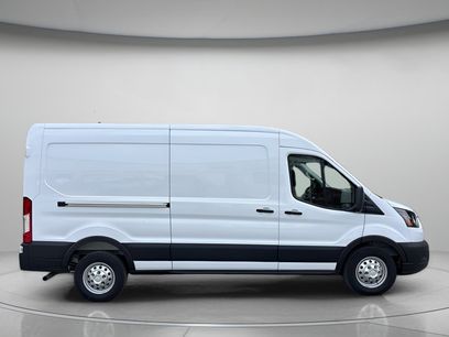New 2025 Ford Transit 250 148 Medium Roof Extended AWD