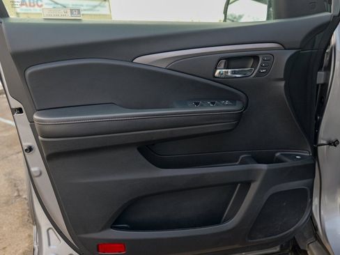 Used 2021 Honda Ridgeline RTL image 19