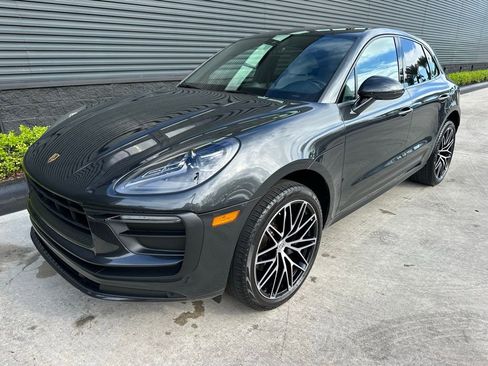 Used 2022 Porsche Macan image 7