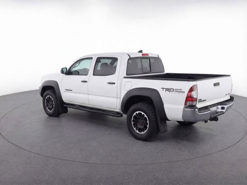 Used 2025 Toyota Tacoma TRD Off-Road image 6