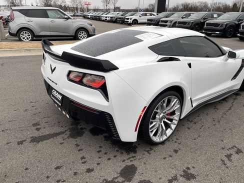 Used 2018 Chevrolet Corvette Z06 image 7