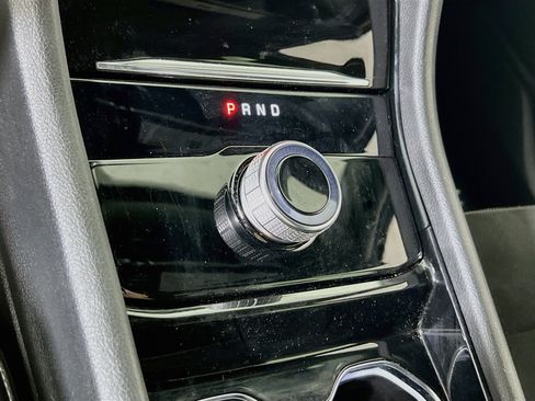 Used 2023 Jeep Grand Cherokee Altitude AWD/4WD image 16