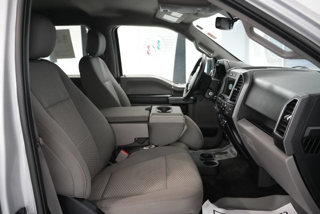 Used 2018 Ford F150 XLT w/ Equipment Group 302A Luxury AWD/4WD image 19