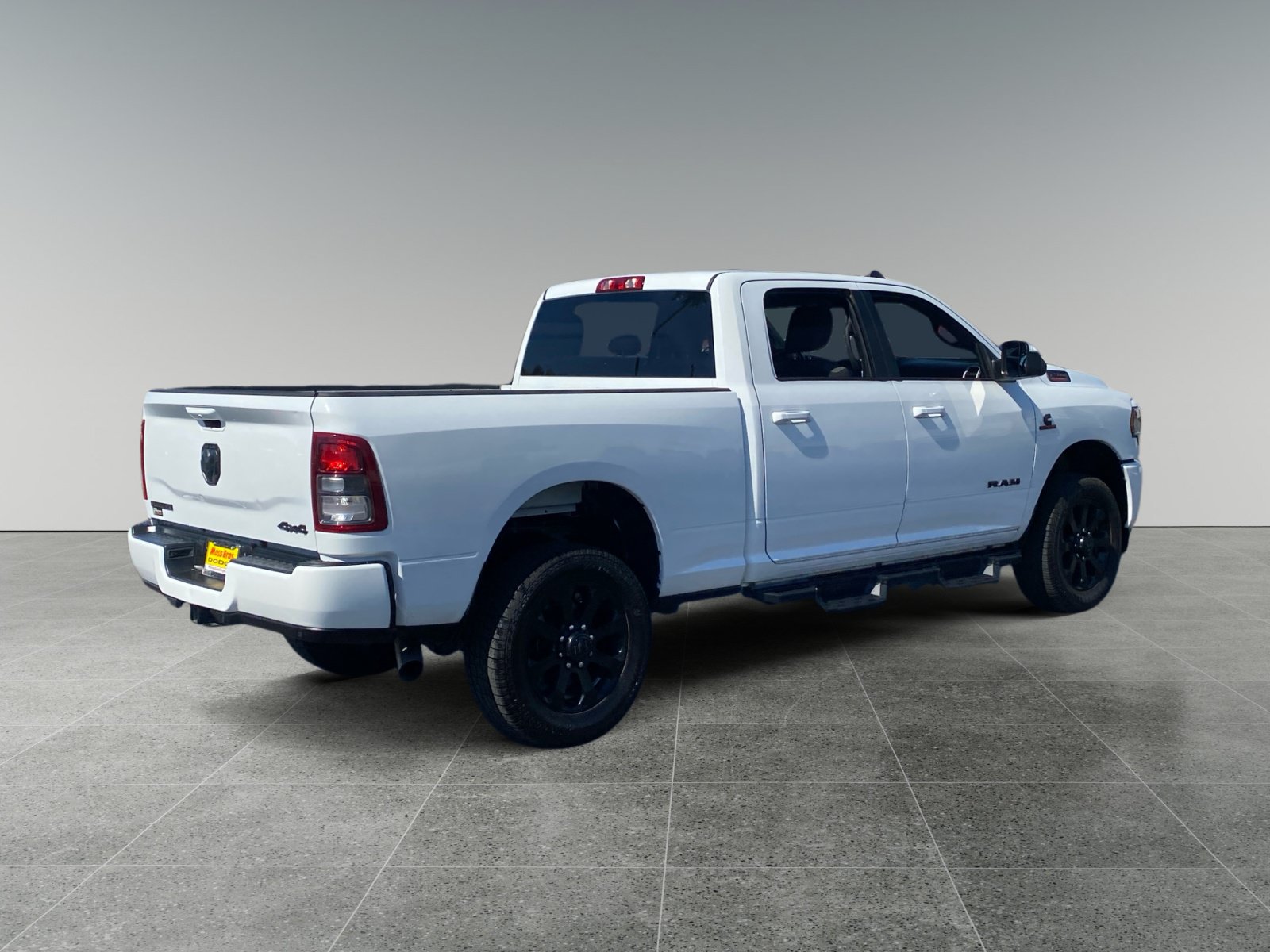 Used 2021 RAM 2500 Big Horn w/ Night Edition AWD/4WD image 5
