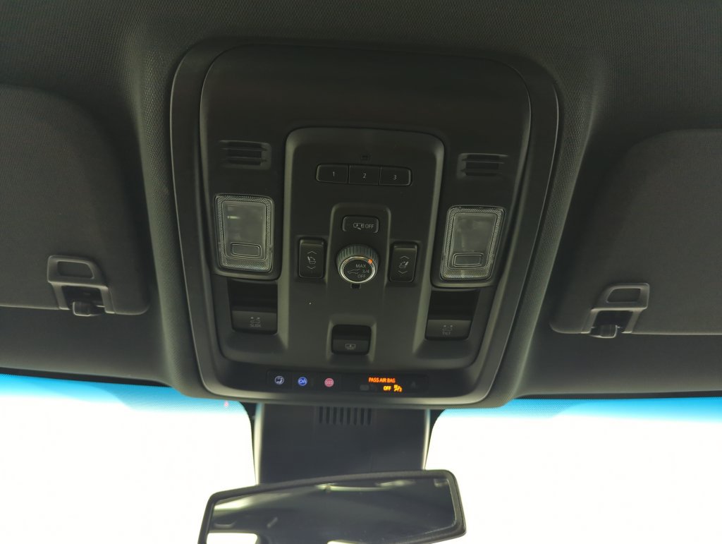 Used 2023 Chevrolet Tahoe RST w/ Luxury Package RWD image 26