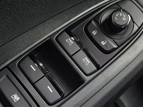 New 2026 Subaru Crosstrek 2.0i Premium AWD/4WD image 18
