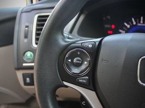 Used 2014 Honda Civic LX image 32