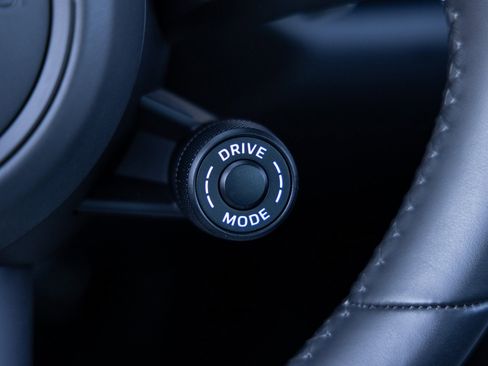 Used 2024 Porsche 911 Targa 4S image 16