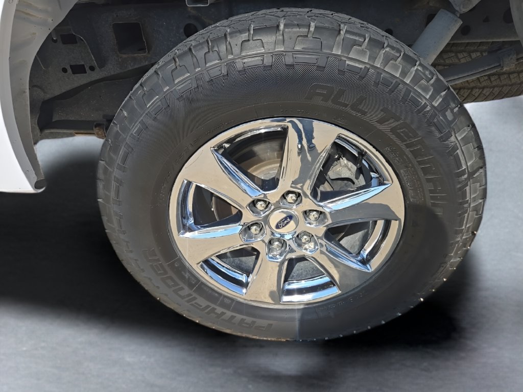 Used 2020 Ford F150 XLT w/ Equipment Group 302A Luxury AWD/4WD image 30