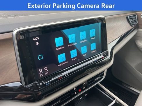 New 2026 Volkswagen Atlas SE image 14