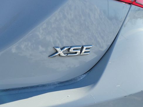 Used 2023 Toyota Camry XSE image 7