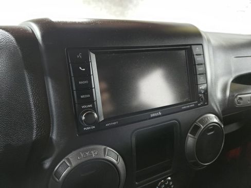 Used 2018 Jeep Wrangler Willys Wheeler image 18