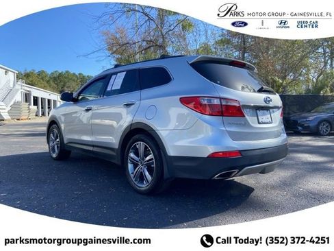 Used 2016 Hyundai Santa Fe Limited FWD image 6