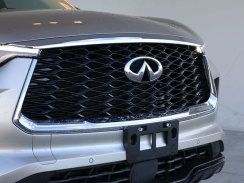 Certified 2023 INFINITI QX60 Luxe w/ Performance Audio Package image 12