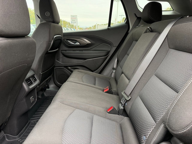 Used 2024 GMC Terrain SLE w/ Driver Convenience Package AWD/4WD image 15