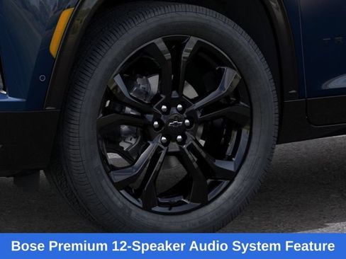 New 2027 Chevrolet Traverse RS w/ LPO, Floor Liner Package AWD/4WD image 10