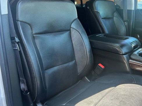 Used 2016 GMC Yukon XL SLT w/ Open Road Package image 53