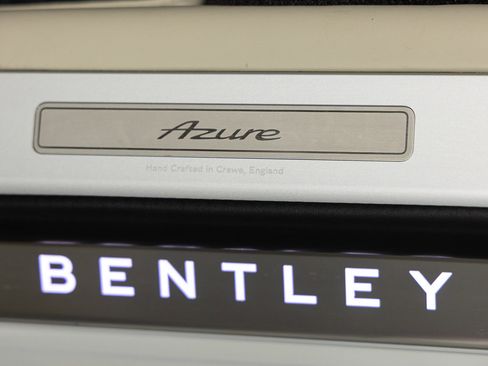 Used 2026 Bentley Flying Spur Plug-In Hybrid image 26