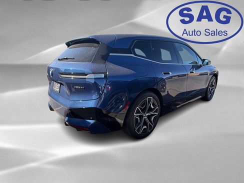 Used 2023 BMW iX xDrive50 w/ Ultimate Package 2 image 3