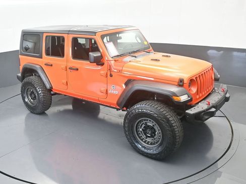 Used 2018 Jeep Wrangler Unlimited Sport S image 52