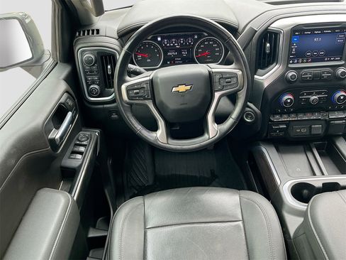 Used 2022 Chevrolet Silverado 1500 LTZ w/ LTZ Premium Package image 24