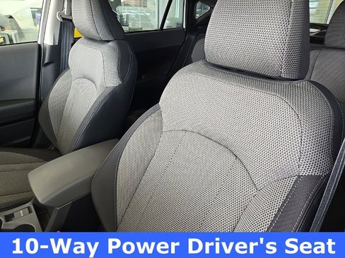 Used 2024 Subaru Crosstrek 2.0i Premium image 13