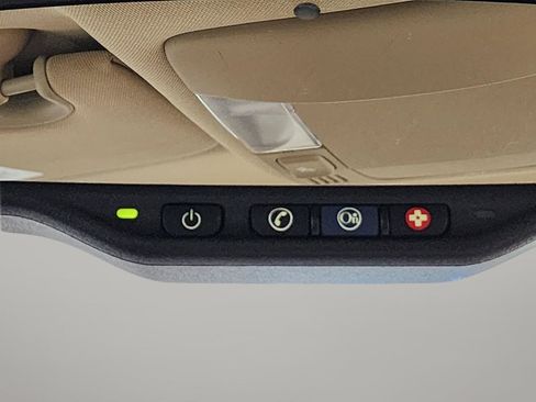 Used 2011 Buick Lucerne CX image 18