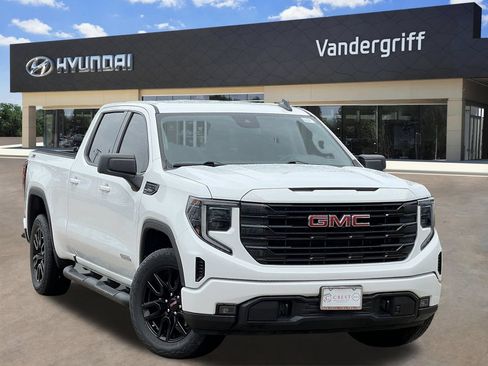Used 2023 GMC Sierra 1500 Elevation w/ X31 Off-Road Package AWD/4WD image 2