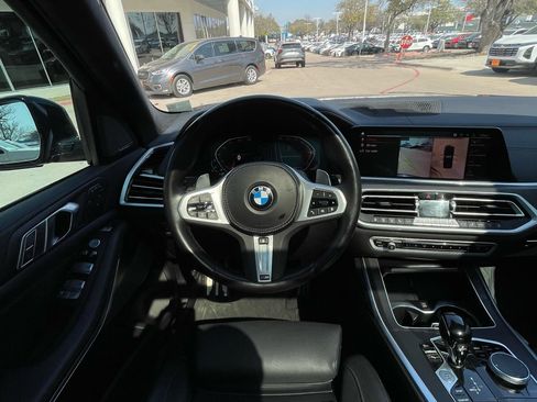 Used 2022 BMW X7 xDrive40i w/ M Sport Package image 10