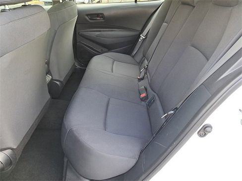 Used 2024 Toyota Corolla LE image 11