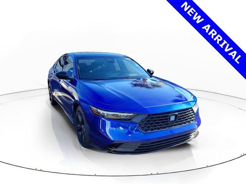 Used 2023 Honda Accord Sport image 1