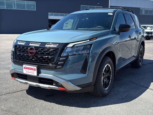 New 2026 Nissan Pathfinder Rock Creek AWD/4WD image 2