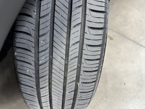 Used 2023 Buick Encore GX Essence w/ Experience Buick Package image 38