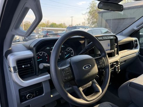 Used 2024 Ford F250 XL w/ STX Appearance Package AWD/4WD image 11