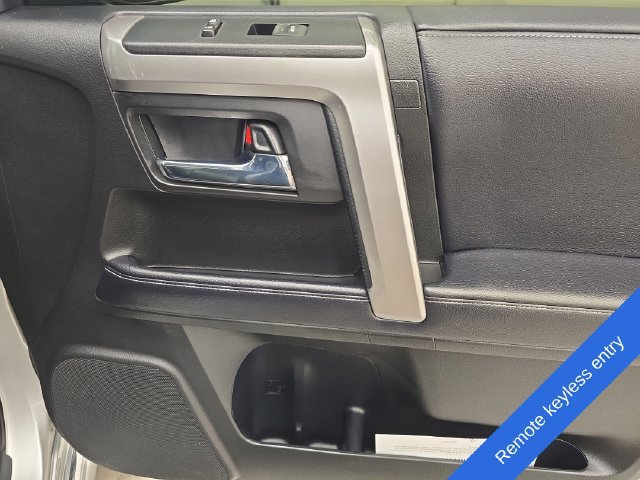 Used 2018 Toyota 4Runner Limited AWD/4WD image 11